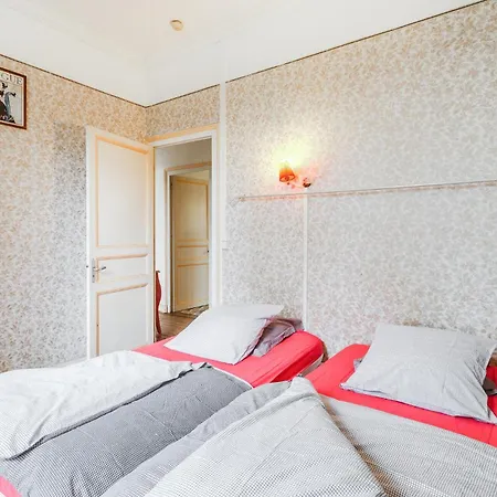 2 Bedroom Beautiful In Vakantiehuis *