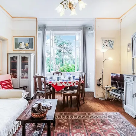 Vakantiehuis 2 Bedroom Beautiful In