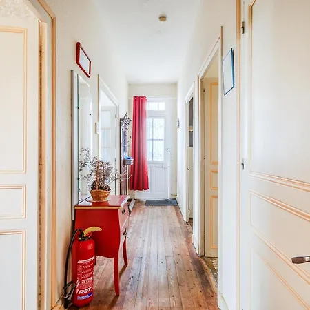 2 Bedroom Beautiful In Ronce-les-Bains