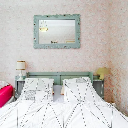 2 Bedroom Beautiful In